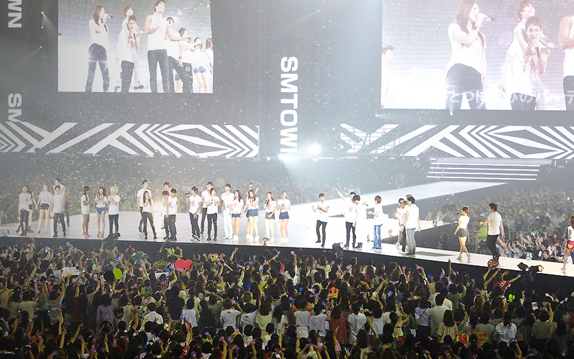 아이돌 그룹 NCT의 성장과 공연 재개에 대한 기대감에 15일 에스엠의 주가가 급상승하고 있다. 사진=에스엠