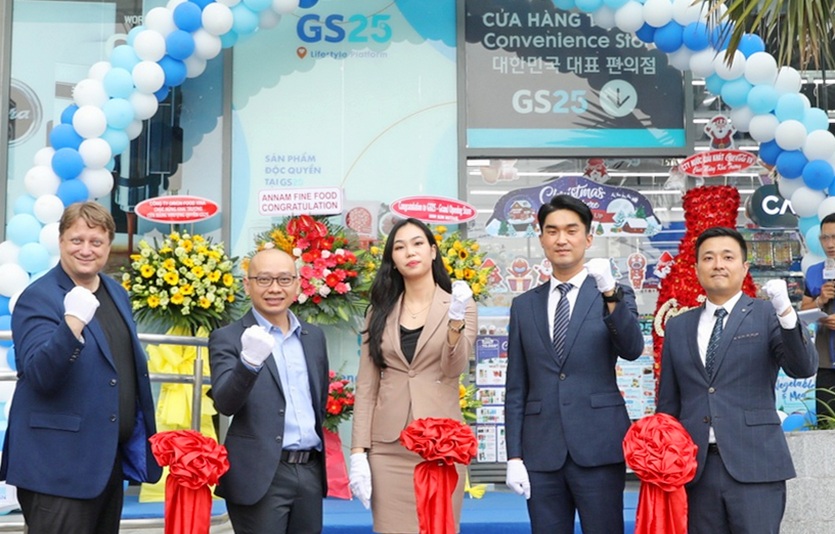 GS25가 국내 편의점 업계 최초로 베트남 호치민시에 GS25 1호점인 마스테리안푸점을 개점했다. 사진=GS25