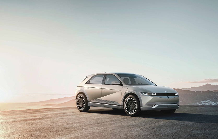 아이오닉 5가 EV 최초 모터트렌드의 '올해의 SUV'를 수상했다. 사진=현대자동차