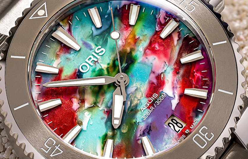 스위스 명품 시계 브랜드 오리스는 ‘아퀴스 데이트 업사이클’을 출시했다. 사진=오리스