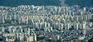 [이지 부동산] 서울 청약저축 1순위자 ‘300만’ 돌파…‘로또 청약’ 열기 후끈