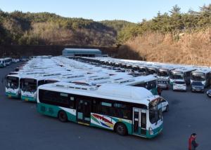 "장거리 통근·통학족 할인"…국토부, 시외버스 정기·정액권 도입 추진